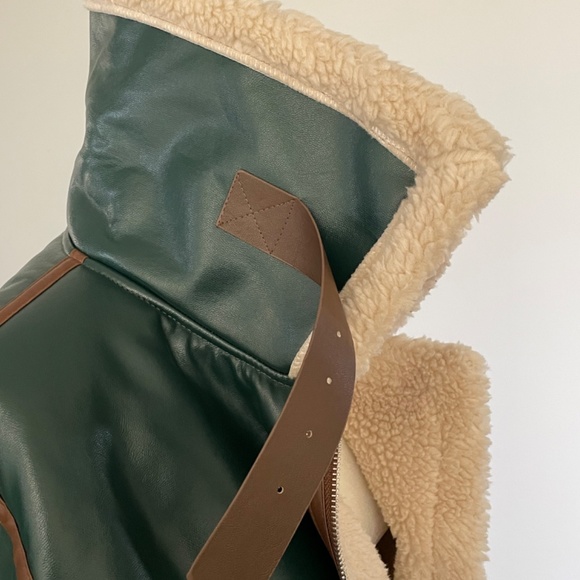 Bida Faux Shearling/Leather Green & Brown Bomber Jacket. Size M - Picture 9 of 16
